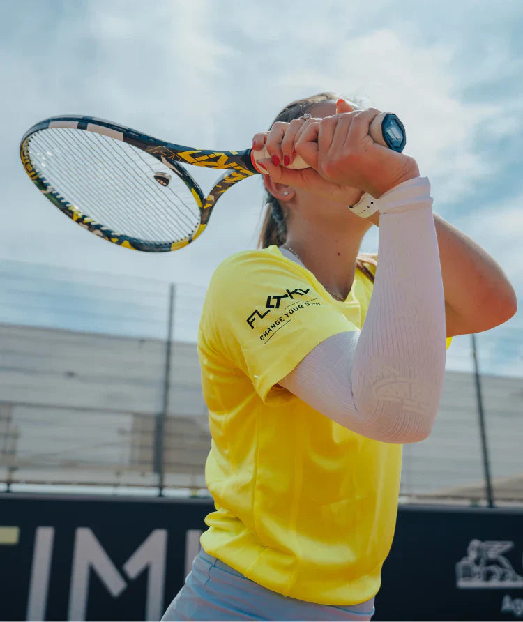 Aktif Sporcular İçin En İyi Kol Kompresyon Kolluğu: Dirsek Ağrısına Elveda, Zirve Performansa Merhaba