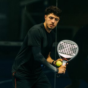 NO STRAIN Sleeve X TAPIA